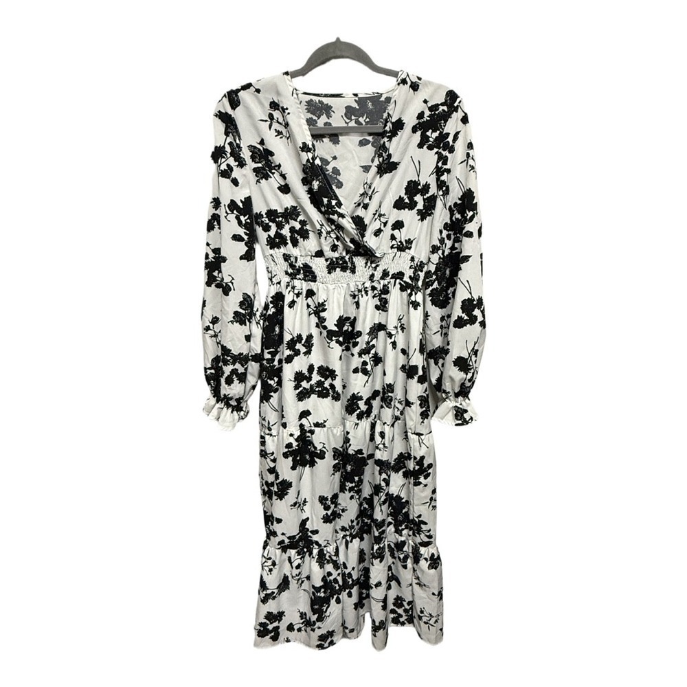 Shein Black and White Floral Maxi Dress Size Medium Women's Tiered
